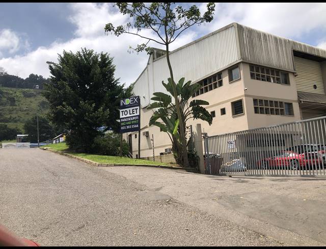 368M² MINI FACTORY TO LET IN MAXMEAD